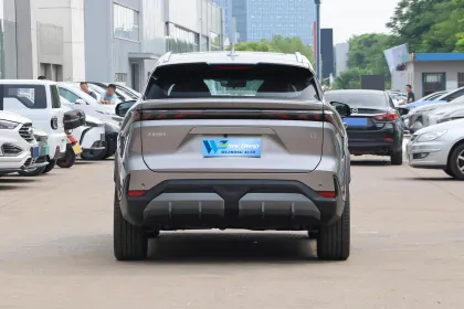 Geely Galaxy L7 Max 1.5T Hybrid SUV - 200km Range 2023 Electric Vehicle
