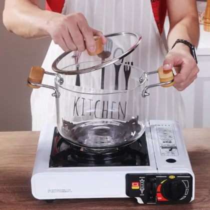 Borosilicate Glass Soup Pot with Wooden Handle