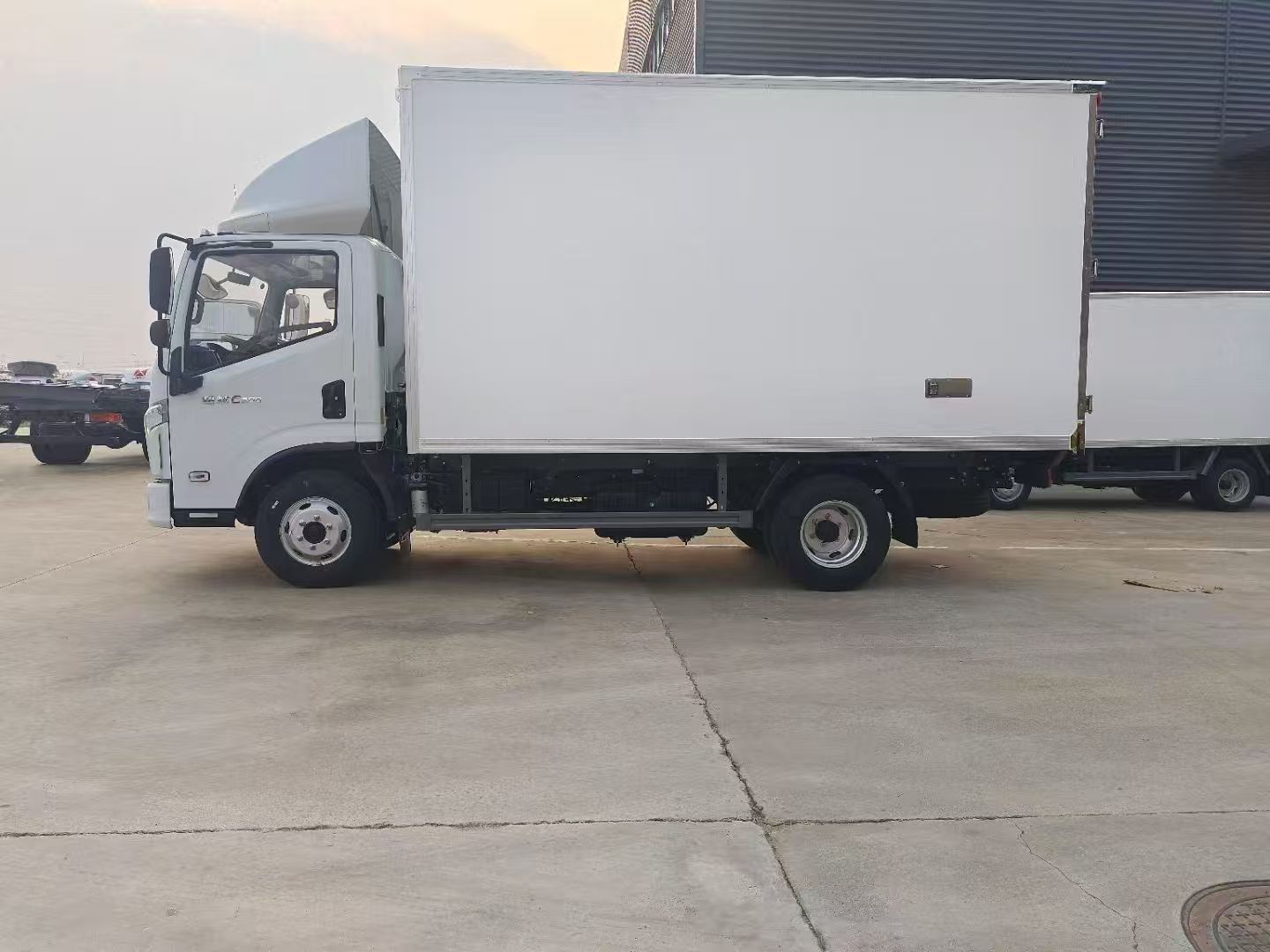 Pharmaceutical Refrigerator Truck (2-8℃)