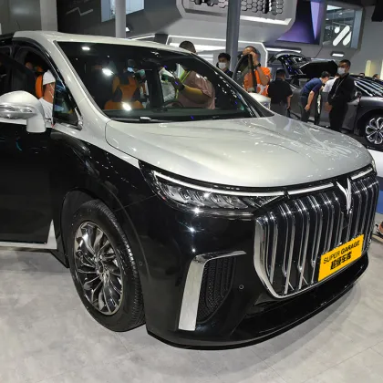Voyah Dreamer MPV PHEV 7-Seat Electric Hybrid Car