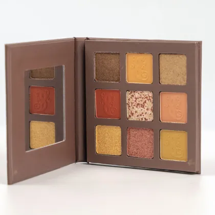 9 Well Eyeshadow Make Up Palette