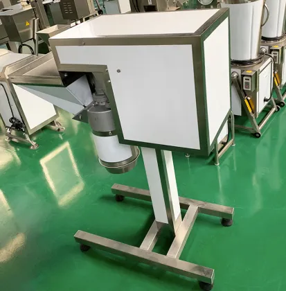 China Manufacturer Factory Price Garlic Chili Sauce Fruit Sauce Grinder Machine