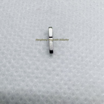 Sintered neodymium iron boron strong magnetic N56H