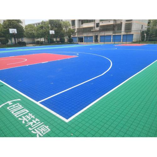 Baldosas coloridas plásticas al aire libre de la cancha de baloncesto del piso