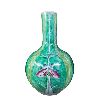 Antique Qing Dynasty Cabbage Pattern Porcelain Vase for Home Decor
