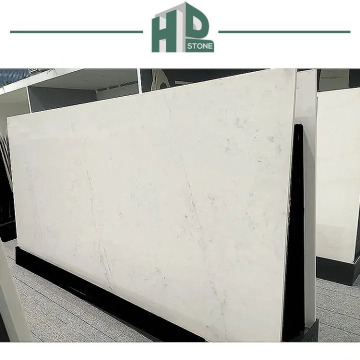 Carrara Artificial White Quartz Stone Slabs pour le design de comptoir
