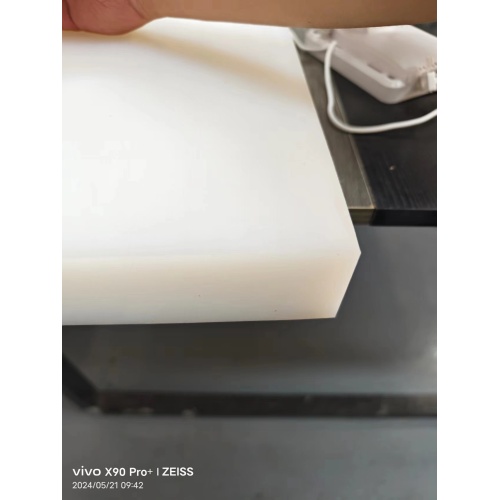 1,5 bis 60 mm Dicke maximal Breite 1200 mm PFA Antikorrosion Hochtemperaturdielektrikumplatte