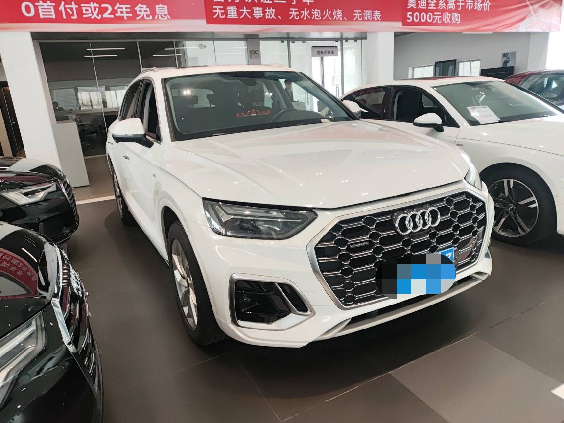2021奥迪Q5L AWD二手SUV