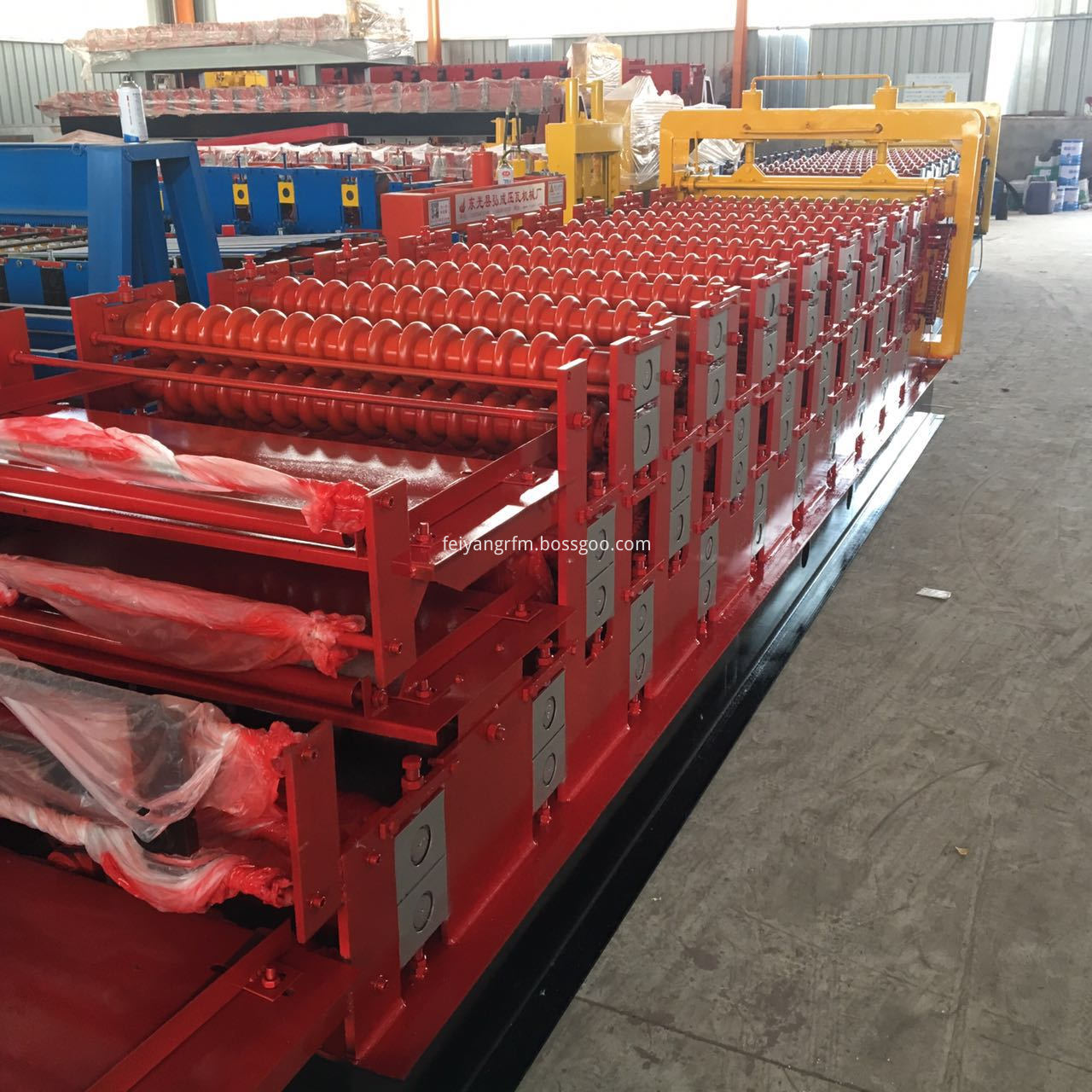 Three layer roll forming machine 4