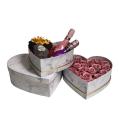 Scatole regalo in cartone di forma cuore in marmo in vendita