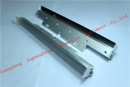 MPM UP3000 300MM  Metallic Squeegee