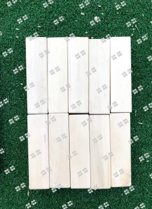 WOODEN GARDEN GAME---KUBB