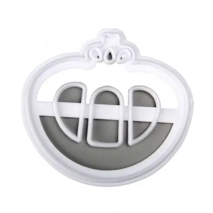 Pumpkin Carriage Cookie Cutter: Cinderella Cake Decorating Mold