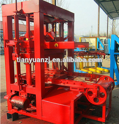 Hot Sell QTJ4-26C small semi concrete brick making producer