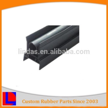Custom with high quality factory price hot sale made in china rubber bottom seal for garage door