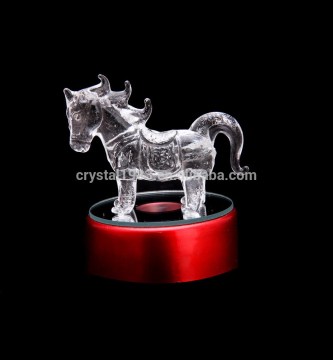 2016 wholesale chinese zodiac animal horse figurines statue crystal gift craft for sale figurine furniture