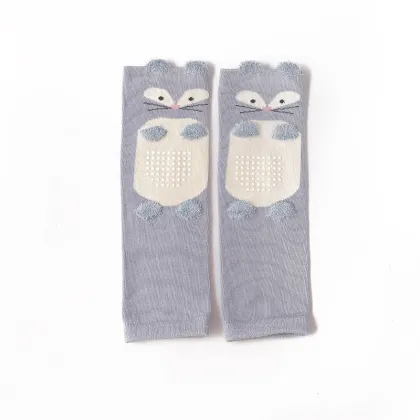 Baby crawling knee pads