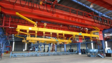 Gripper automático para molde de pólo de concreto