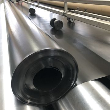 Προσαρμοσμένο πάχος HDPE Geomembrane Roll