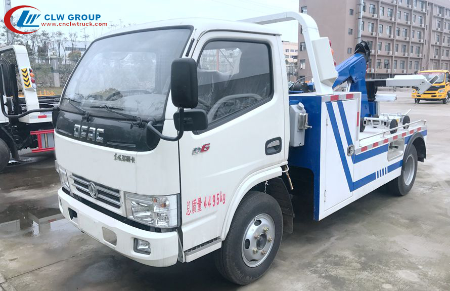 العلامة التجارية الجديدة Dongfeng 3tons Heavy Wrecker Services Truck