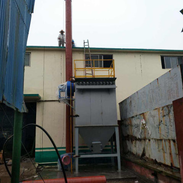 Automatic feeder for medium frequency furnace dust collector