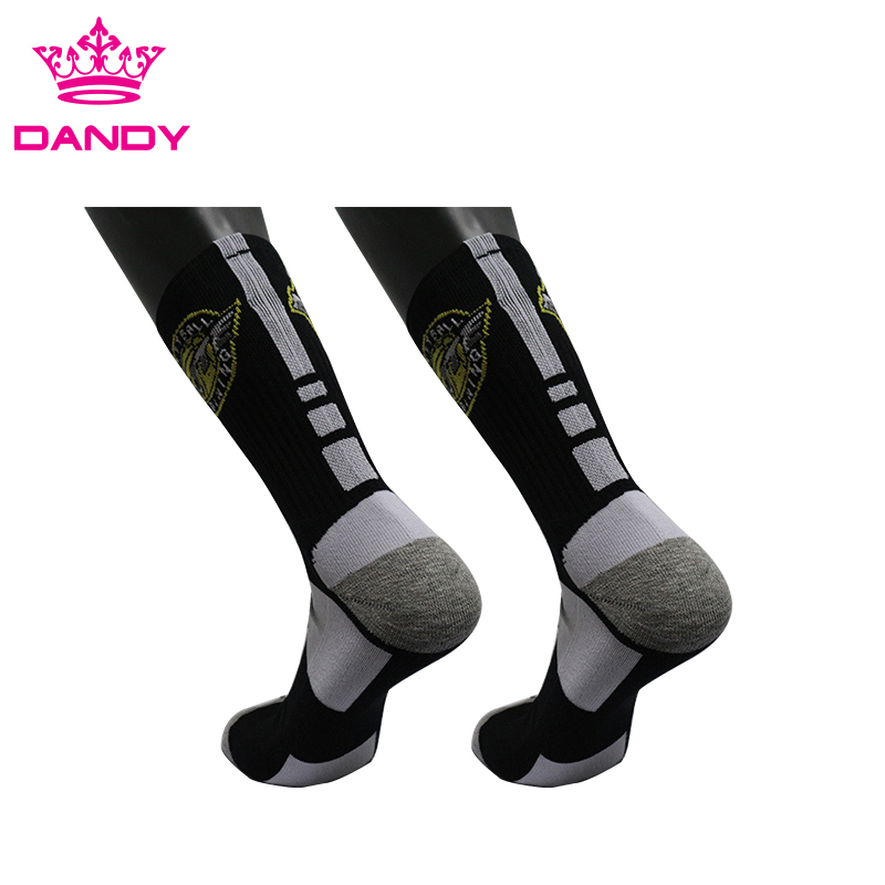 mens basketball socks