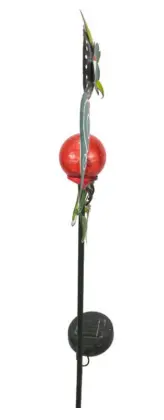 solar energy garden plug