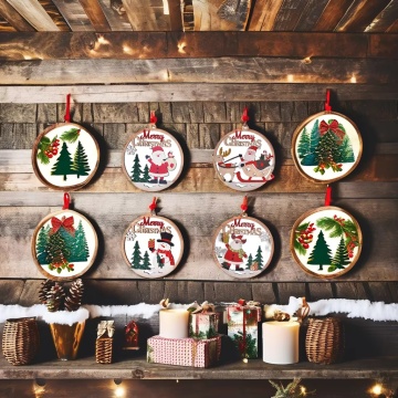Eco-Friendly Christmas Wooden Crafts Pendant Hollow Santa Claus and Tag Decoration Carved Engraving