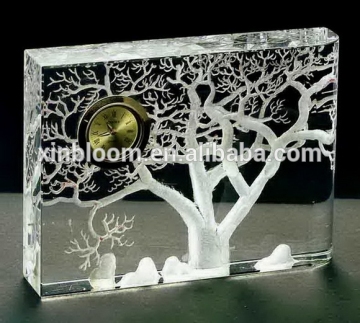2015 Crystal clock XS-CC001, goods shape ,very beautiful and fasion style.