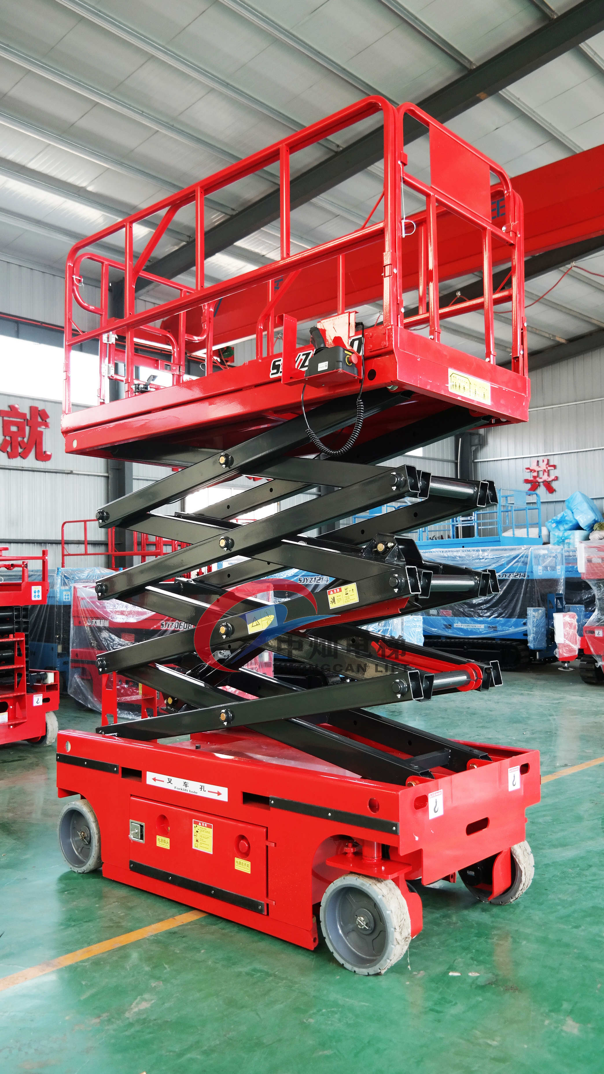 4-14m Electric Self-propelled Scissor Lift