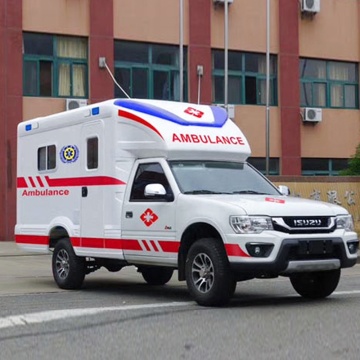 China New Single Cabin Pickup 4x4 and Euro V Isuzu Ambulance Cargo Truck for Sale