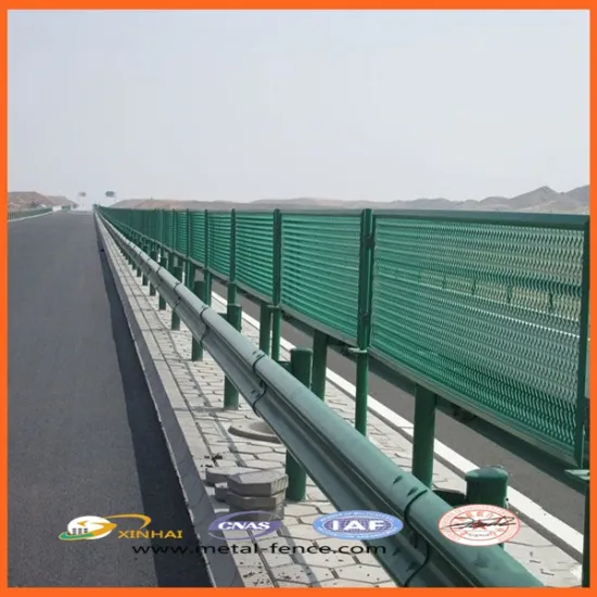 High Quality Expanded Metal Fence/PVC Coated Highway Fence/Reflecting Net