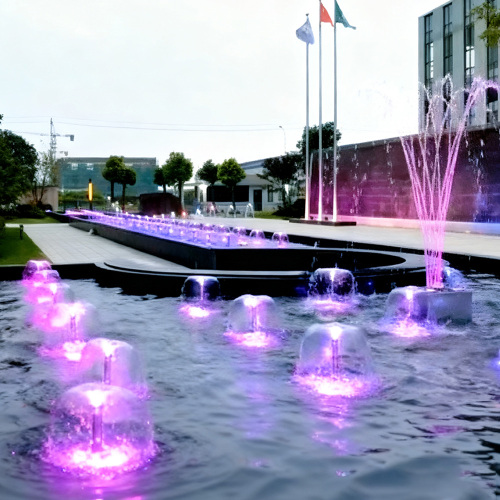 Fonte giratória de flor de trombeta para exterior com decoração LED