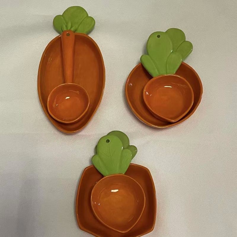 Stylish Anime-Themed Dinnerware Collection