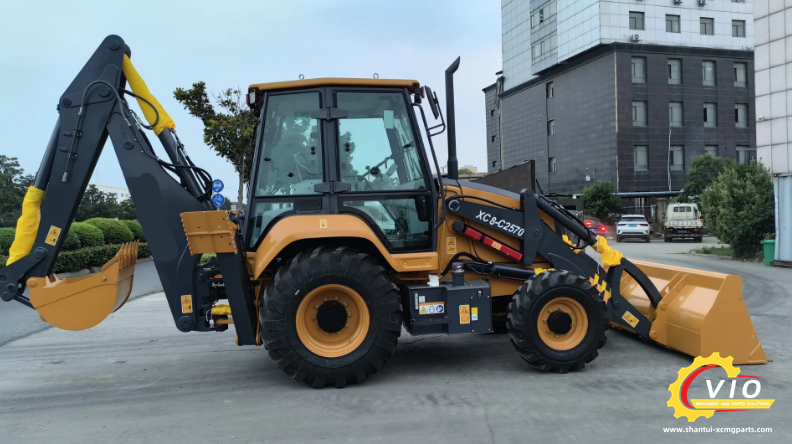 Good quality 2.5ton 1cbm XCMG XC8-C2570 backhoe loader