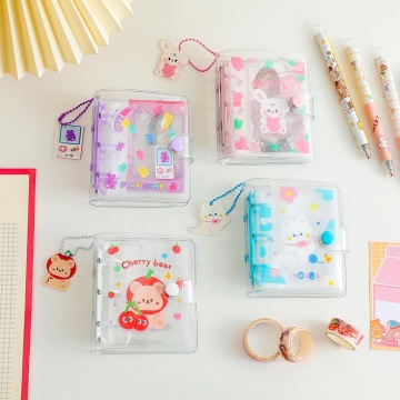 Cute Bear Album: Jelly Color PVC Photo Album Cover για κάρτες 3 ιντσών με μπρελόκ