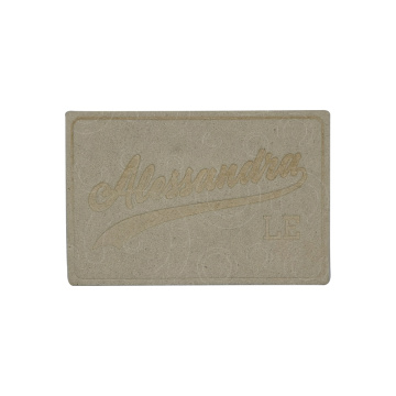 Label kulit berbentuk huruf tekan