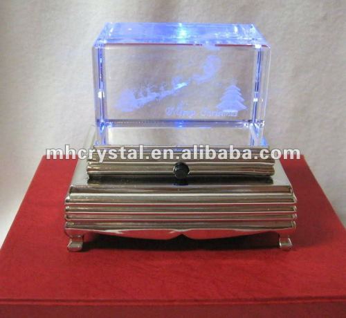 Holiday Light Up Crystal Paperweight Figurine With Pedestal MH-F0256