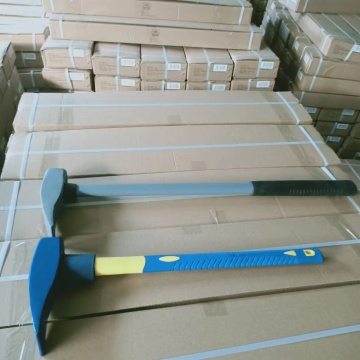 Tukul sledge dengan pemegang keluli