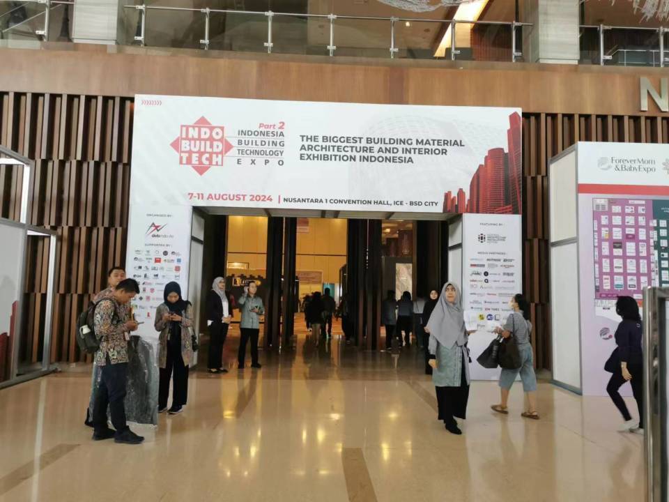 Qingtao International's IndoBuildTech 2024 exhibition shines with brilliance, and new fiberglass products lead to a boom in cooperation