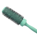 Escova redonda ergonômica de cerâmica e nylon para resultados com qualidade de salão de beleza