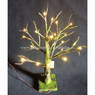 LED Battery tree light with moss