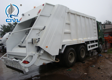 Caminhão de coleta de lixo Sinotruk 4x2