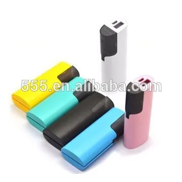 8000mAh Built in cable portable power bank for mobile cellphone