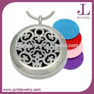 Stainless Steel Essential Oil Diffuser Locket Necklace Floating Charm Locket