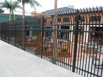 Ornamental Metal Iron Fencing With Bend Spear Top