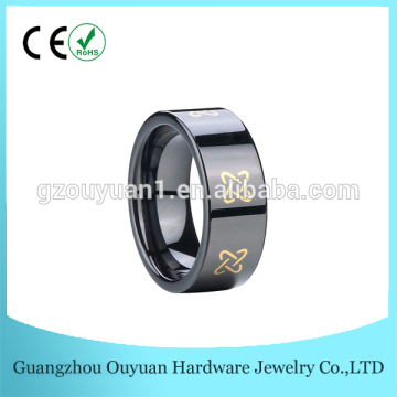 China jewelry factory high polished black ceramic ring with yellow marks inlay