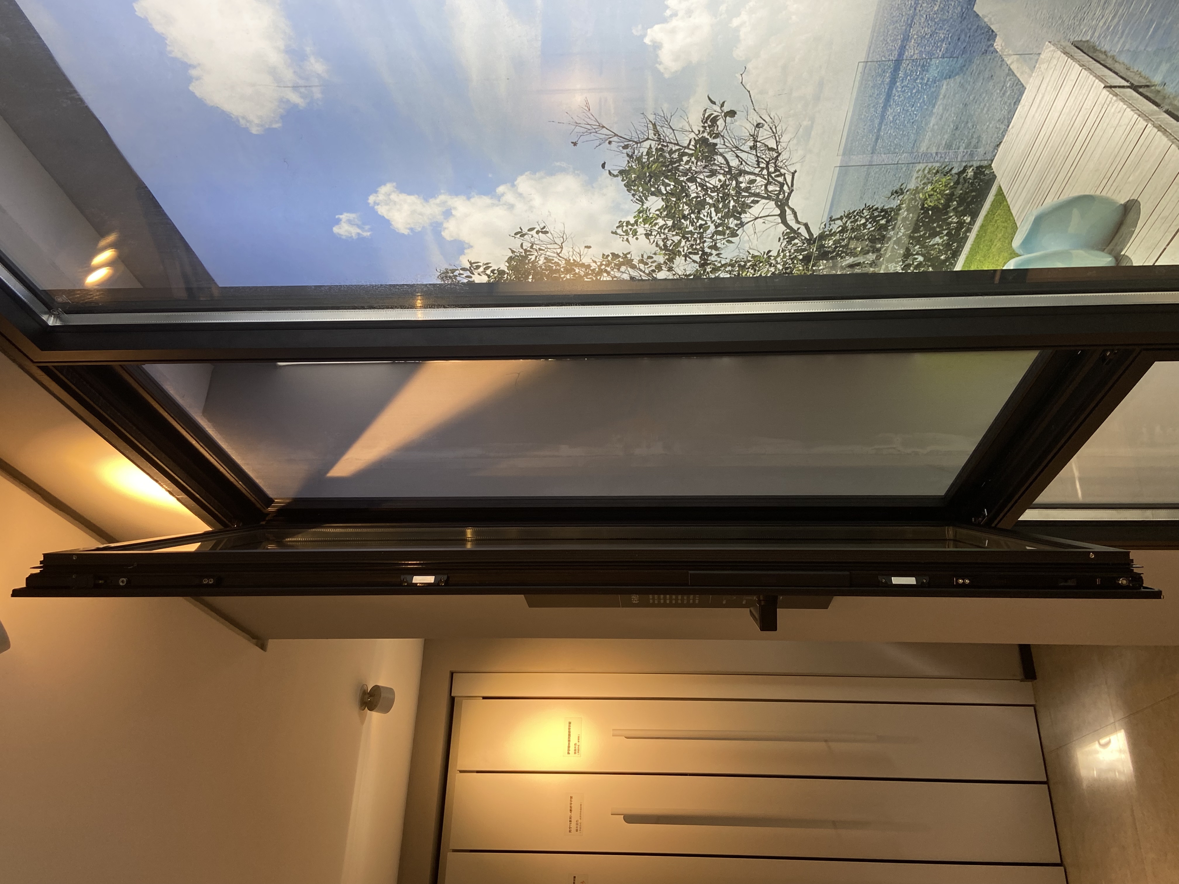 Hamalun Open verso l'interno e verso l'esterno Turn & Tilt Casement Window2 HAMALUN open inwards and outwards turn & tilt casement Window2