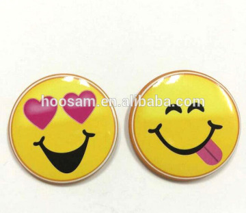 hot sell gift smile badge metal badge