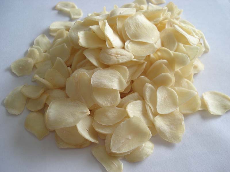 Garlic Flaeks Without Root Grade A